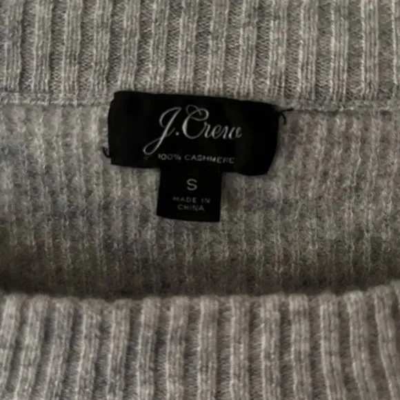 J. Crew Women's 100% cashmere Gray Sweater - Picture 2 of 7